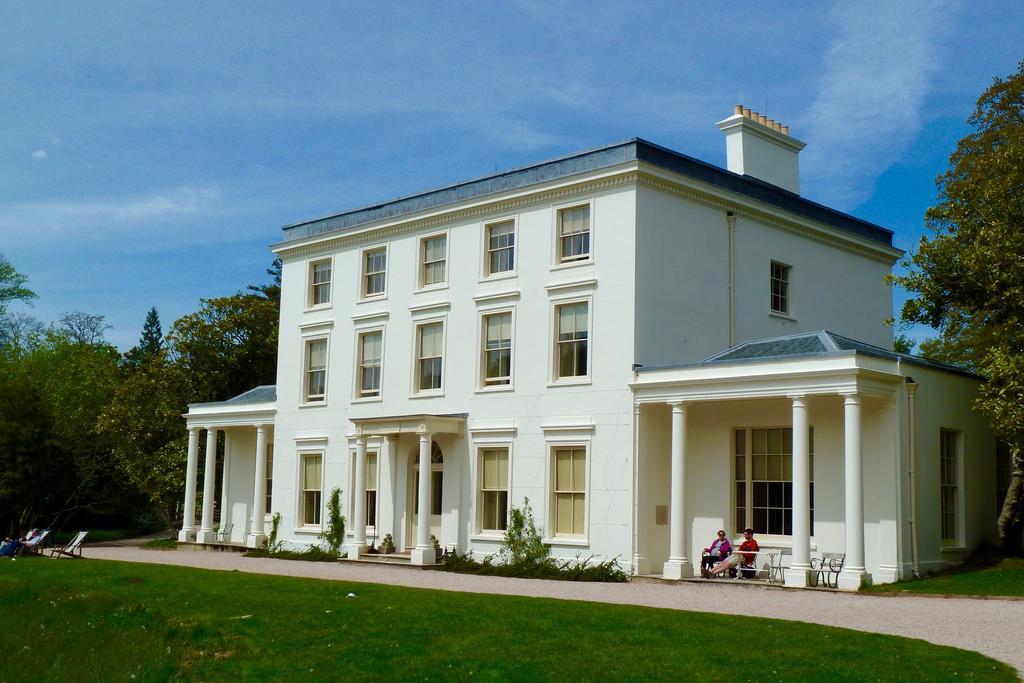 Cloudlands Guest house 4*