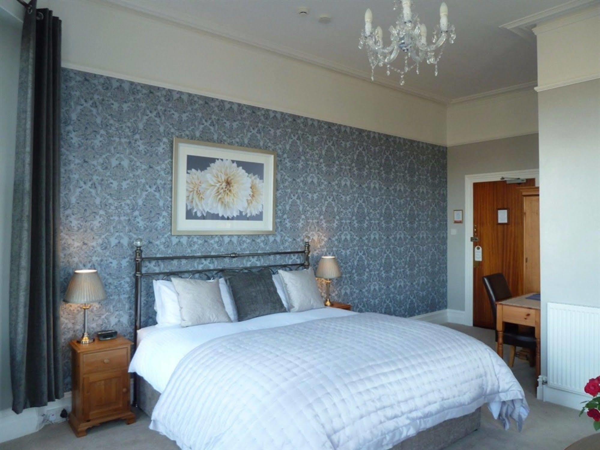 Cloudlands Guest house Torquay